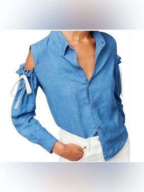 Rail Indigo Romy Cold Shoulder Chambray Button Down Top